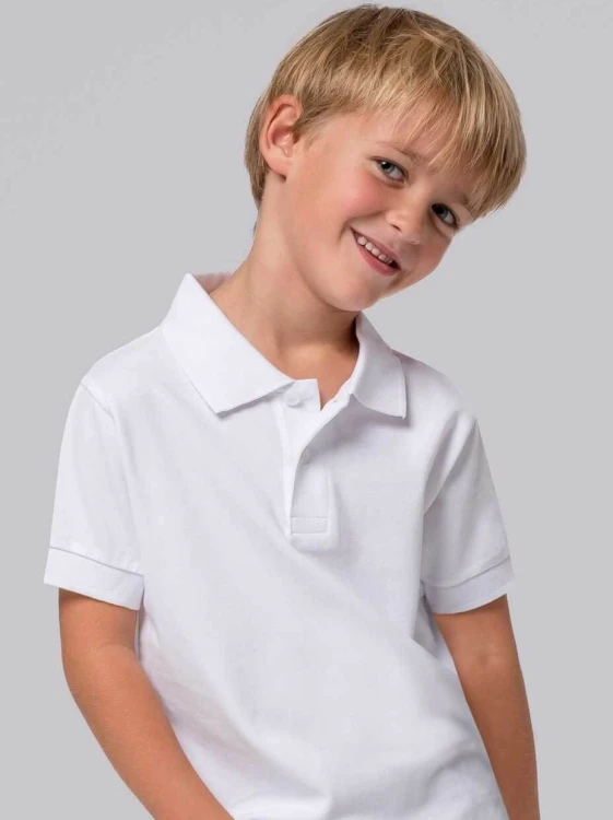 Koszulka polo dziecieca biala JHK z przodu.jpg